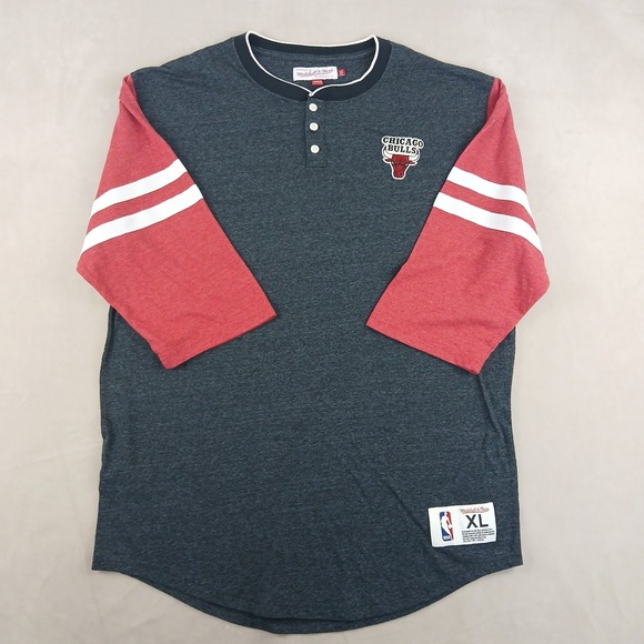 Mitchell & Ness Chicago Bulls XL Mens Henley Shirt 22x30 - Picture 1 of 11